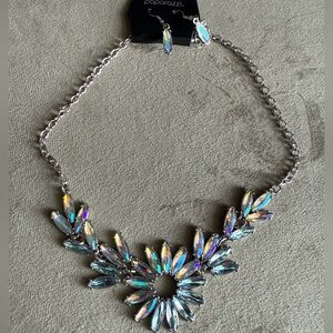 Paparazzi Silver Necklace with Iridescent Accents